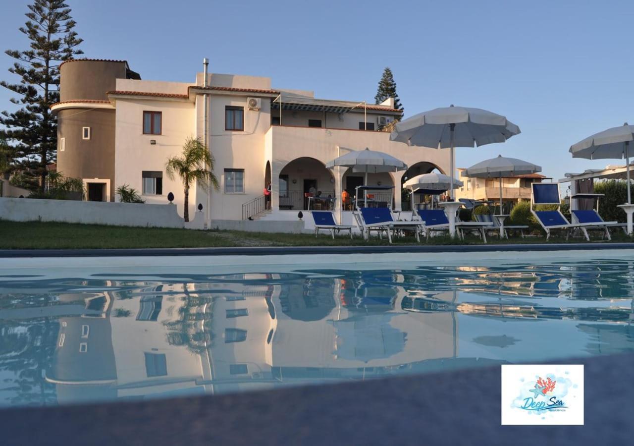 Deep Sea Residence Агридженто Экстерьер фото